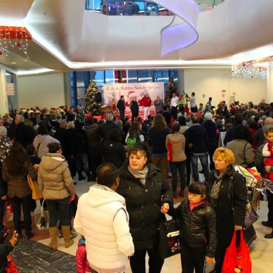 eventi-natale-centro-commerciale-babbo-natale-cercasi-10